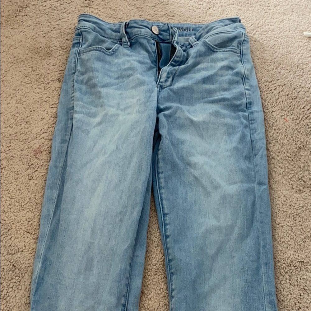 american eagle light blue skinny jeans